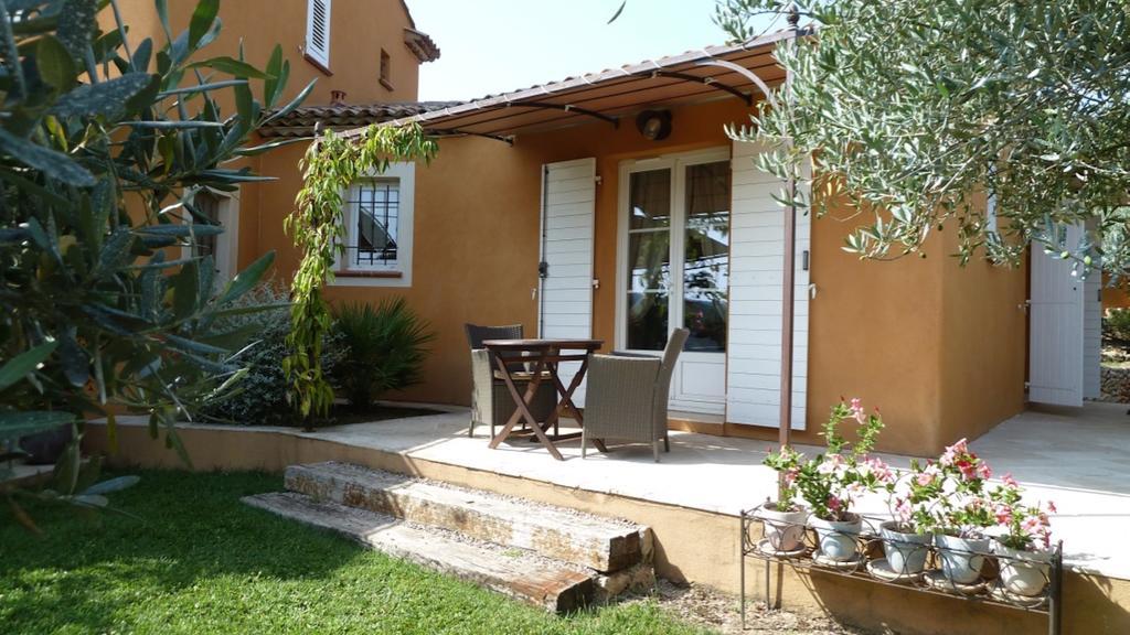 Mas De L'Olivette Bed & Breakfast Cotignac Room photo