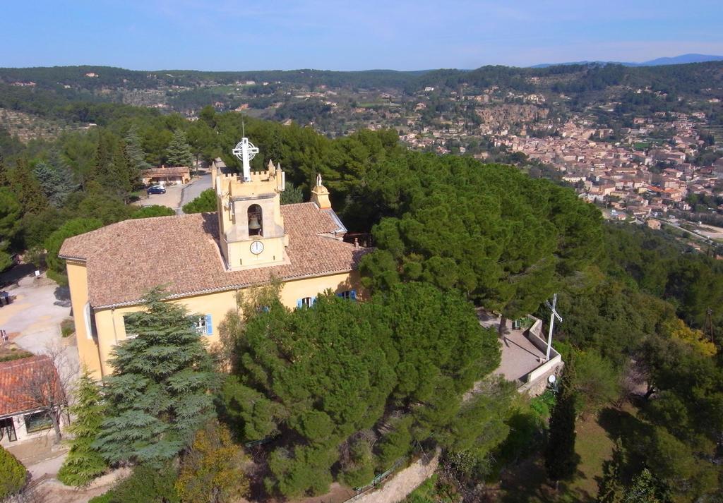 Mas De L'Olivette Bed & Breakfast Cotignac Exterior photo