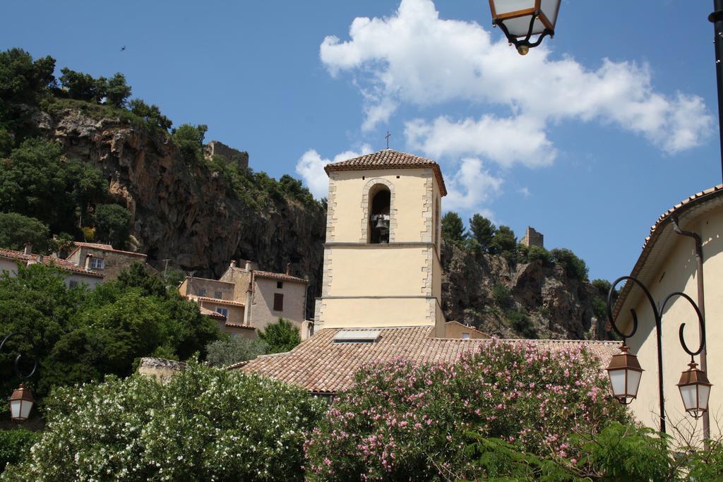 Mas De L'Olivette Bed & Breakfast Cotignac Exterior photo